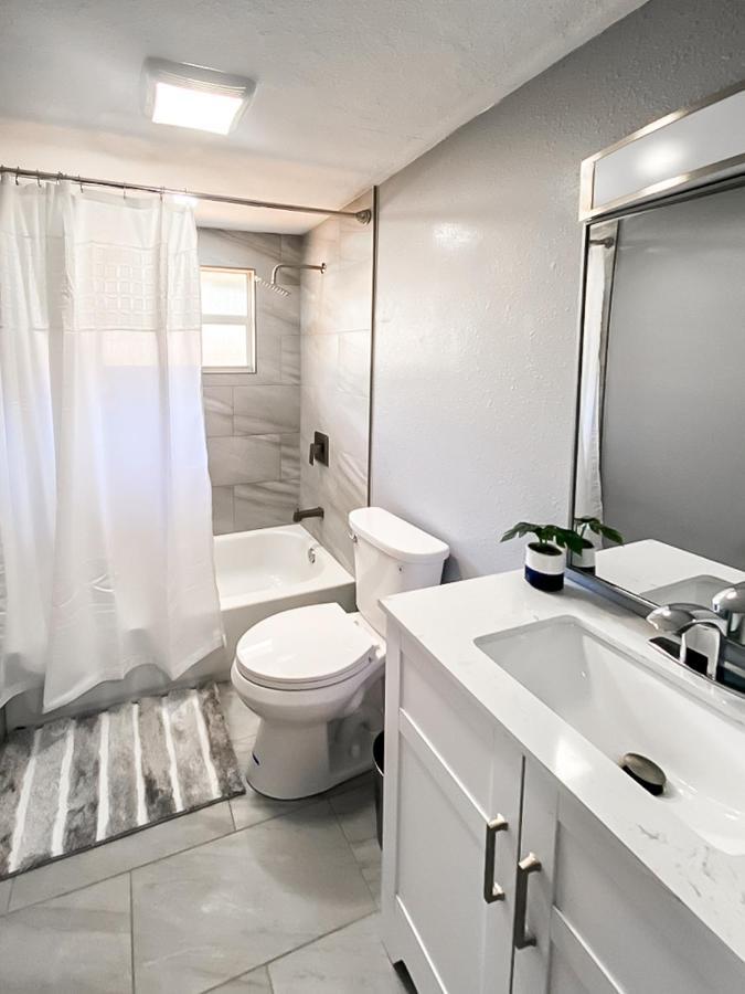 Sarasota Modern, Spacious, Comfy, Queen Beds, Backyard Rental Exteriér fotografie